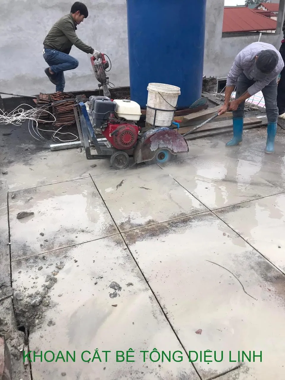Phân Tích Những Yếu Tố Ảnh Hưởng Đến Giá Dịch Vụ Cắt Bê Tông