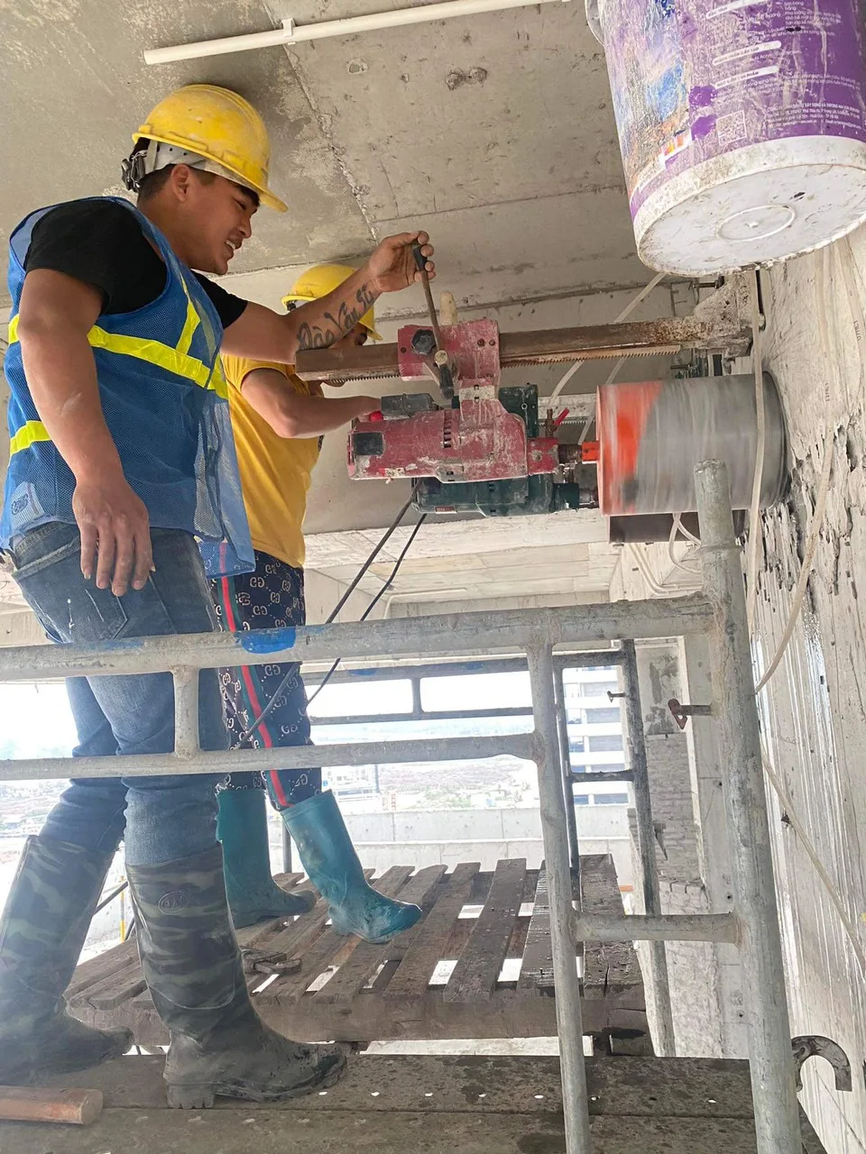 Điểm Mạnh và Điểm Yếu của Khoan Rút Lõi Bê Tông Hà Nội