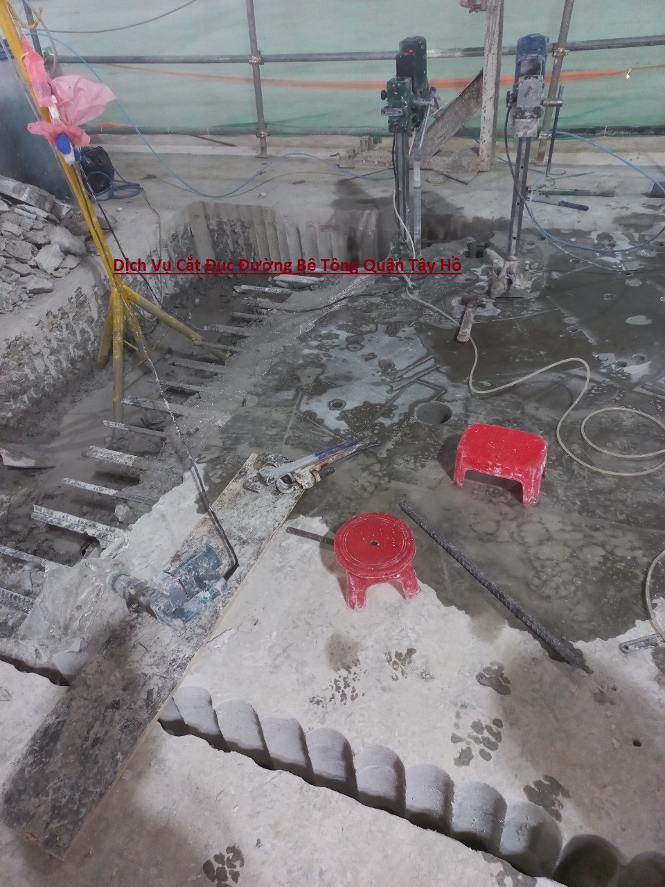 Cắt Đục Đường Bê Tông Tại Tây Hồ Cắt Đục Đường Bê Tông Tại Tây Hồ
