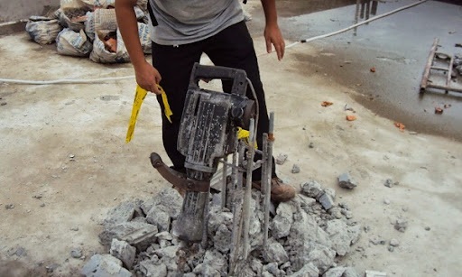 Đục Phá Cọc Bê Tông